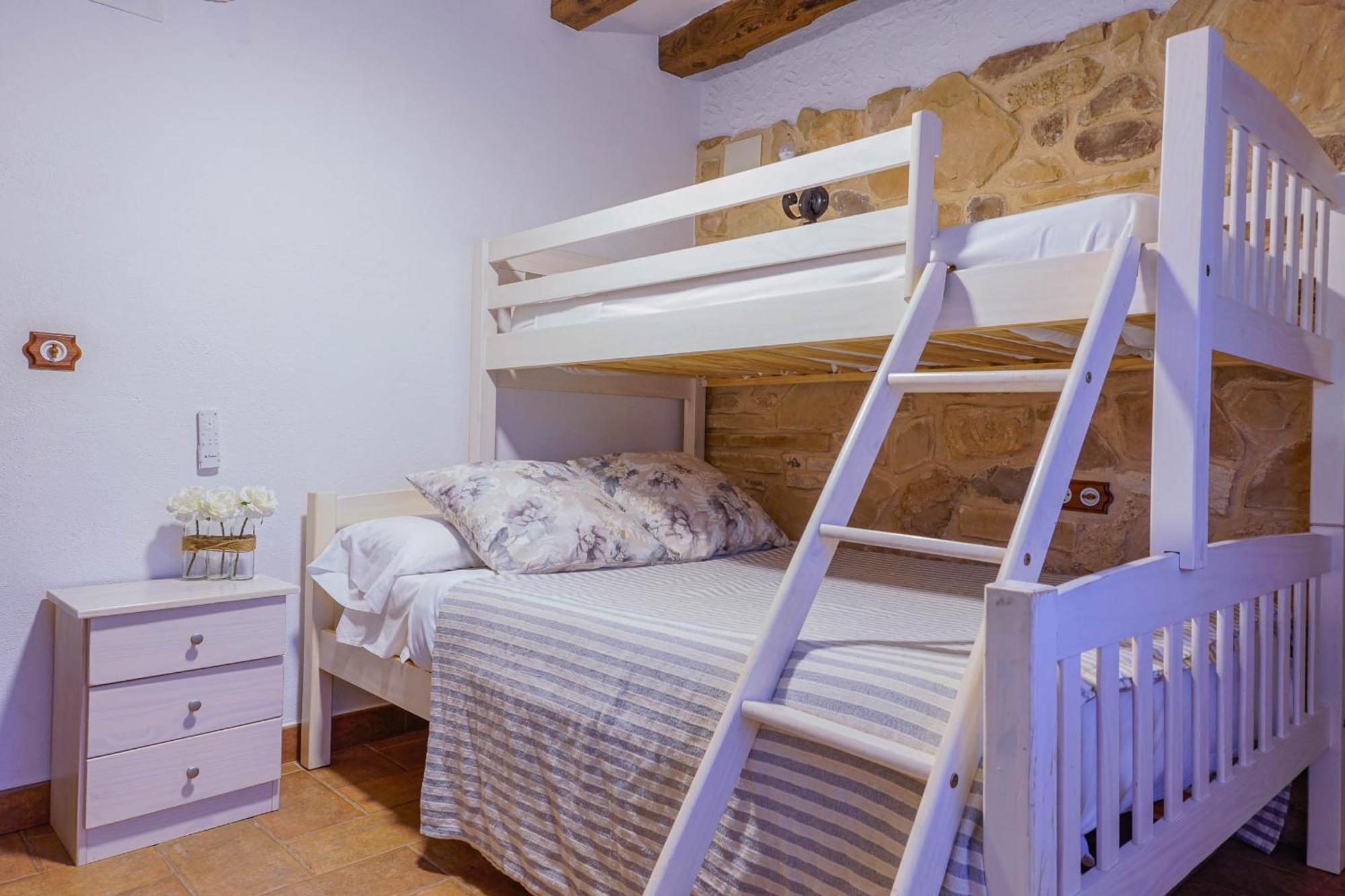 Casa Rural Finca Los Olivos El Picazo Екстер'єр фото